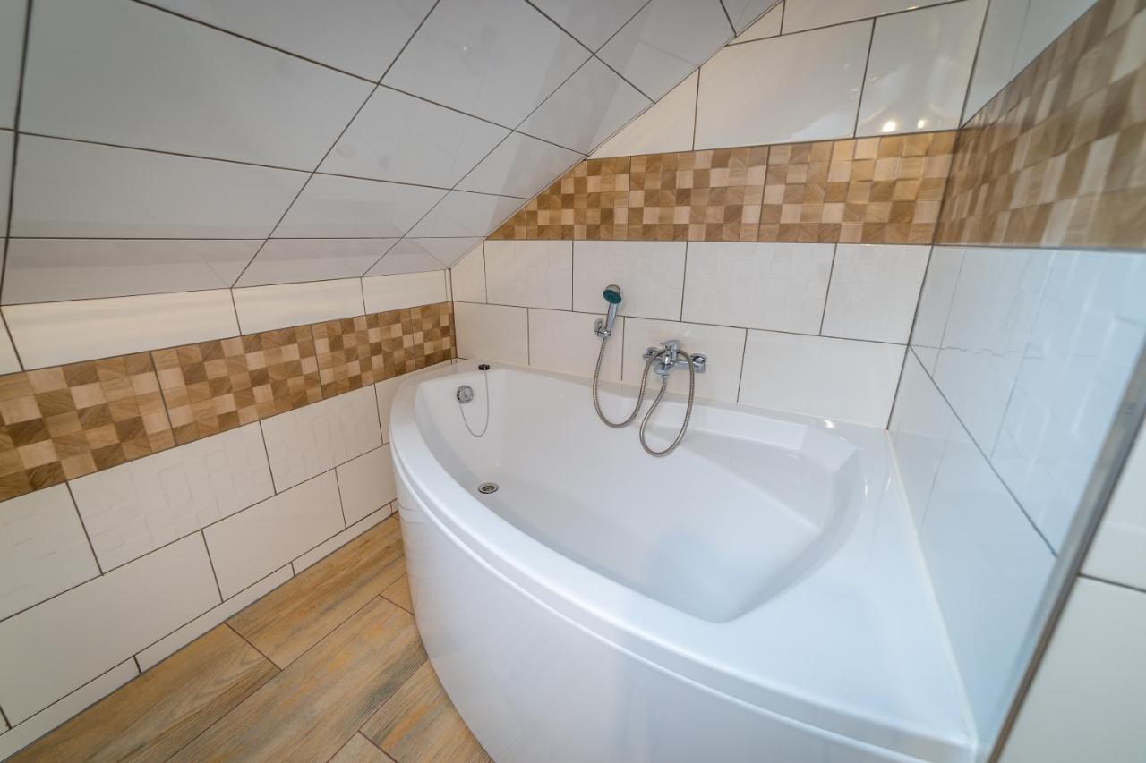 Apartament Nad Jeziorem Mikolajki Extérieur photo